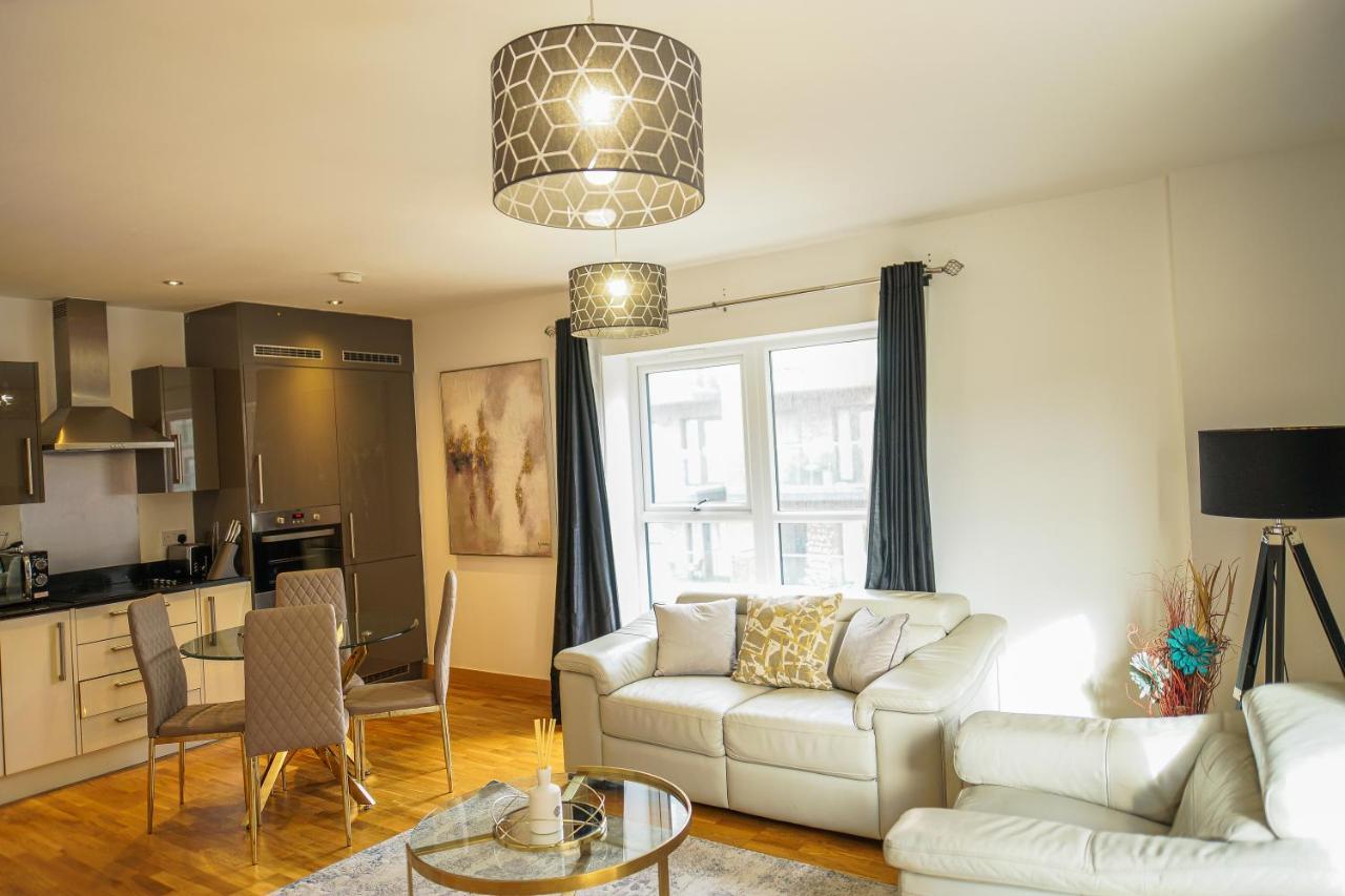 Dartford Luxury 2 Bed Apartment Bagian luar foto