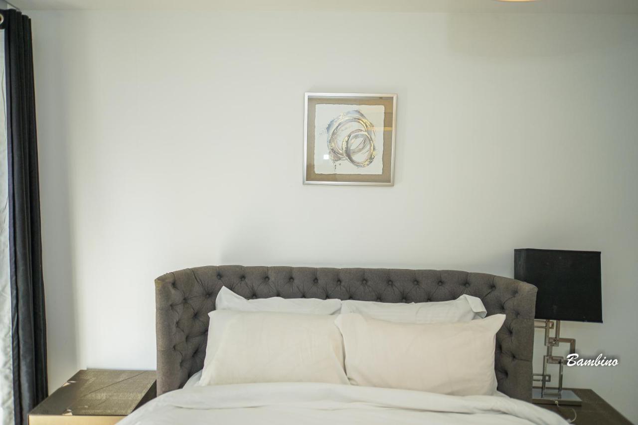 Dartford Luxury 2 Bed Apartment Bagian luar foto